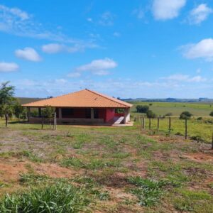 SITIO A VENDA: PRÓXIMO DA CIDADE DE SANTO ANASTACIO - SP